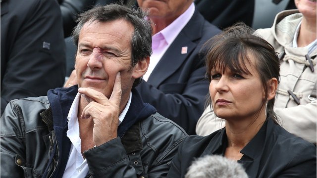 FEMME ACTUELLE - Jean-Luc Reichmann poste une rare photo avec sa compagne Nathalie Lecoultre pour le Nouvel An