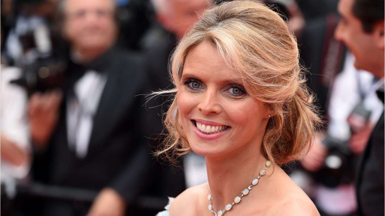 FEMME ACTUELLE - Clémence Botino (Miss France 2020) : cette remarque de Sylvie Tellier qui ne passe pas