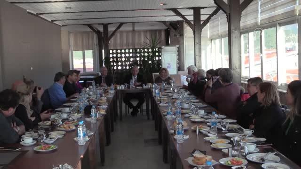 Marmaris'te yılbaşı kutlamaları mevcut kurallar çerçevesinde gerçekleştirilecek