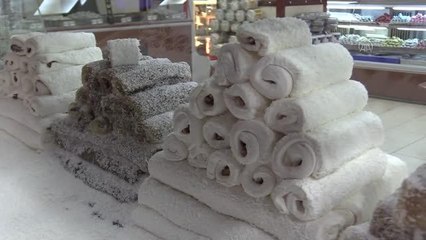 AFYONKARAHİSAR - 120 yıllık kış lezzeti "kaymak dolması" beğenilerek tüketiliyor