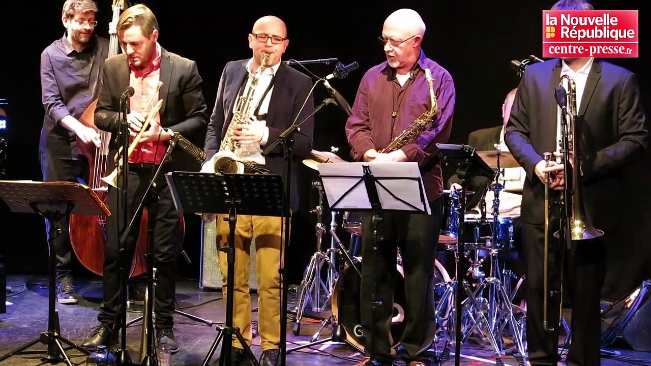 VIDÉO. Poitiers : le groupe de jazz Villa Violet en résidence à Carré Bleu