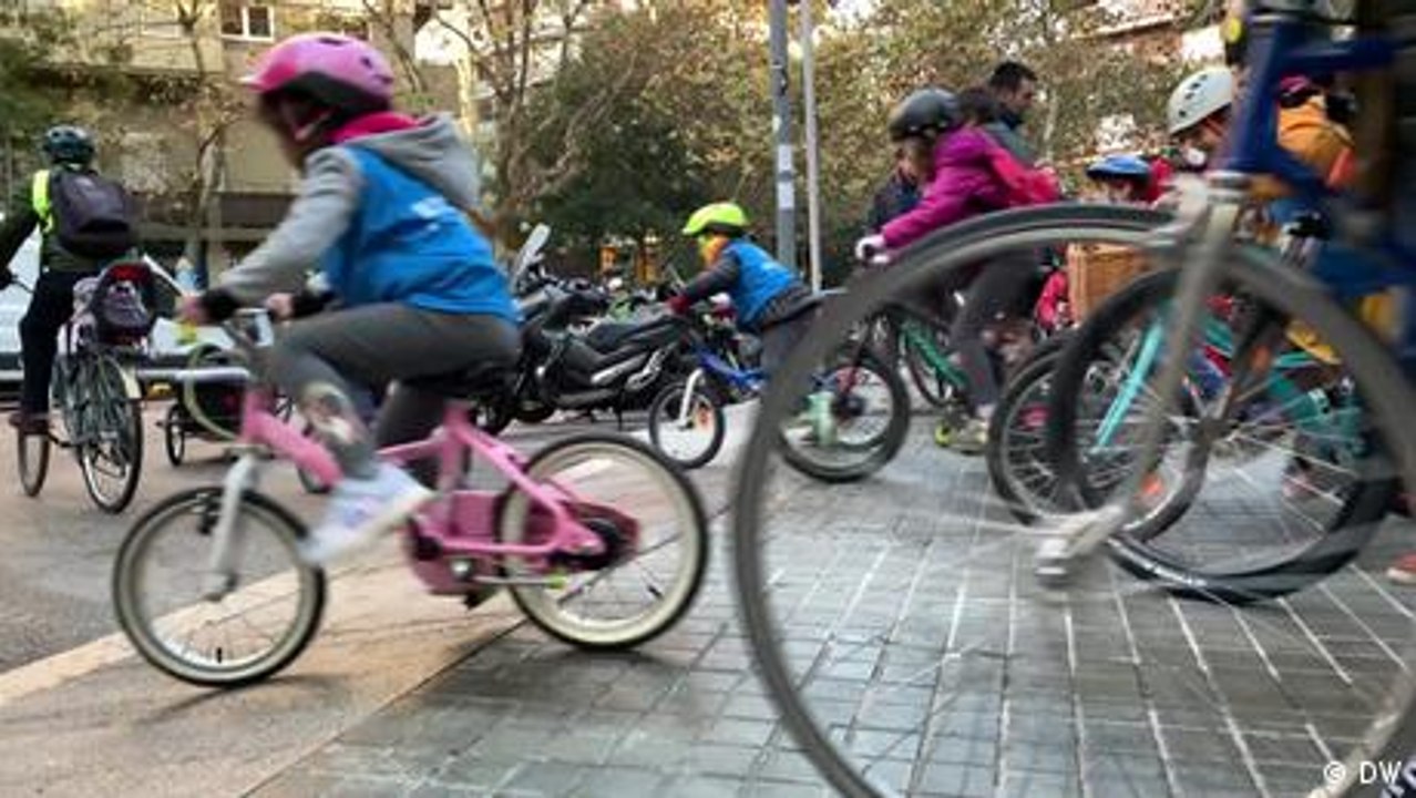 In Spanien rollt der Bicibus – Fridays for Fahrrad