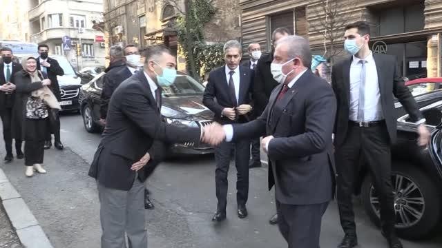 TBMM Başkanı Şentop, Yunus Emre Enstitüsü'nü ziyaret etti