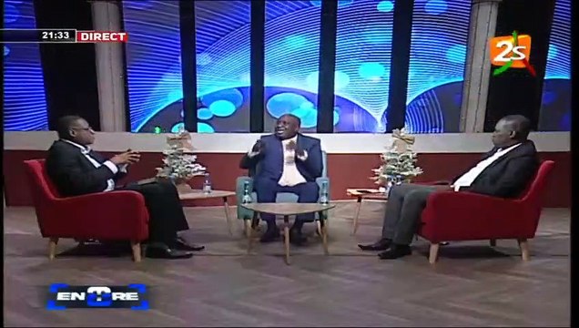 LEOPOLD WADE SPECIALISTE EN DECENTRALISATION ET EN GOUV. TERRITORIALE DANS ENTRE DEUX | MER. 22 DEC. 2021