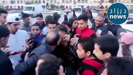 Accueil du joueur 'Liyes Cheti' auprès de son quartier et de ses enfants