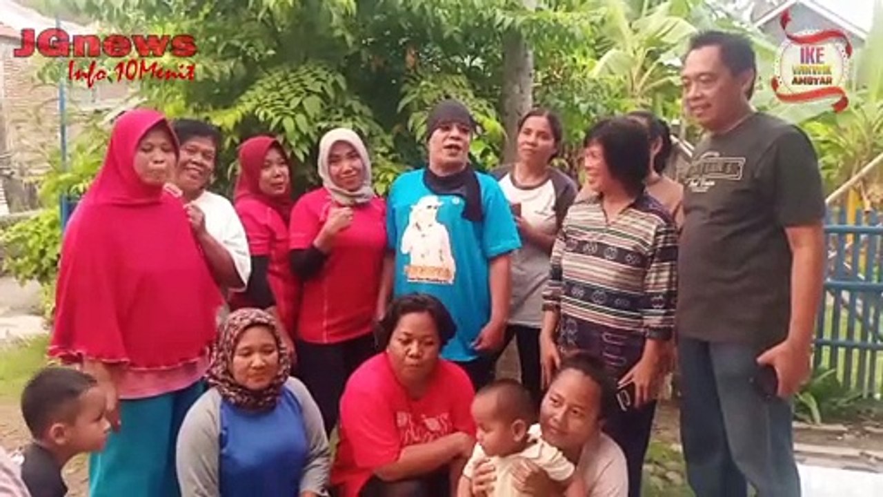 Wik Wik Ambyar Peduli Kesehatan Berbagi Masker  di Jalanan