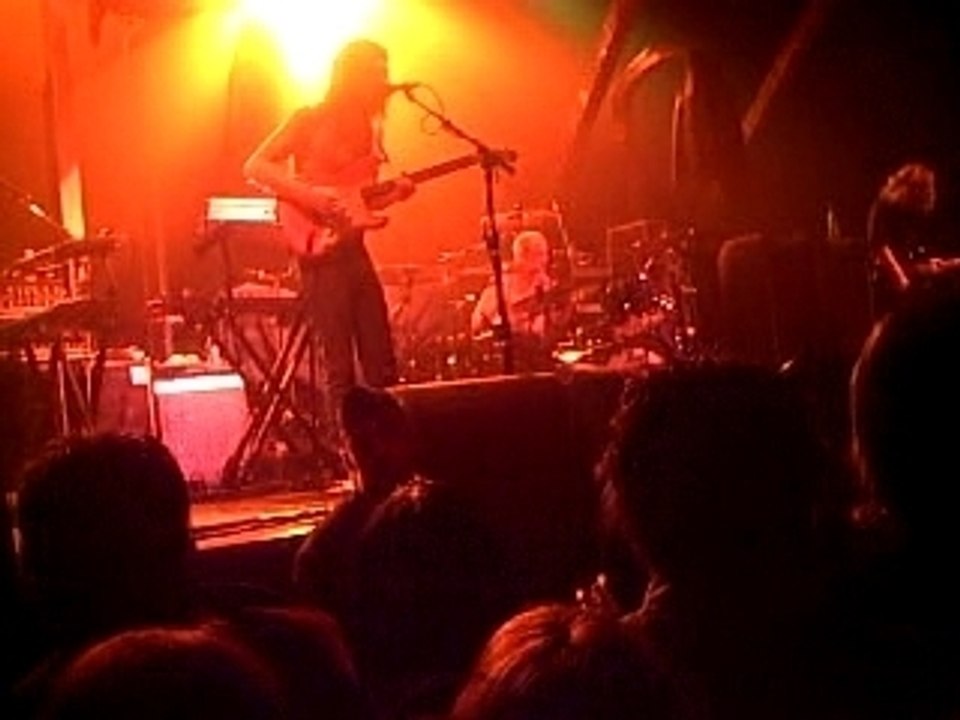 Biffy clyro - Glitter & trauma - live@la trocardière-nantes