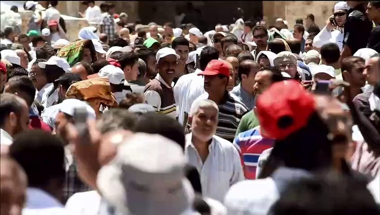 ...صورة ظلت عالقة في عقول الناس حتى اليوم ك...
