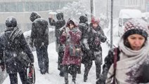Yılbaşında İstanbul'a kar yağacak mı? Meteoroloji uzmanlarından art arda tahminler geldi