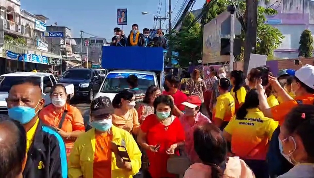 ชุมพร-วันแรกรับสมัคร ส.ส. ซ่อม ชุมพร เขต 1. คึก...