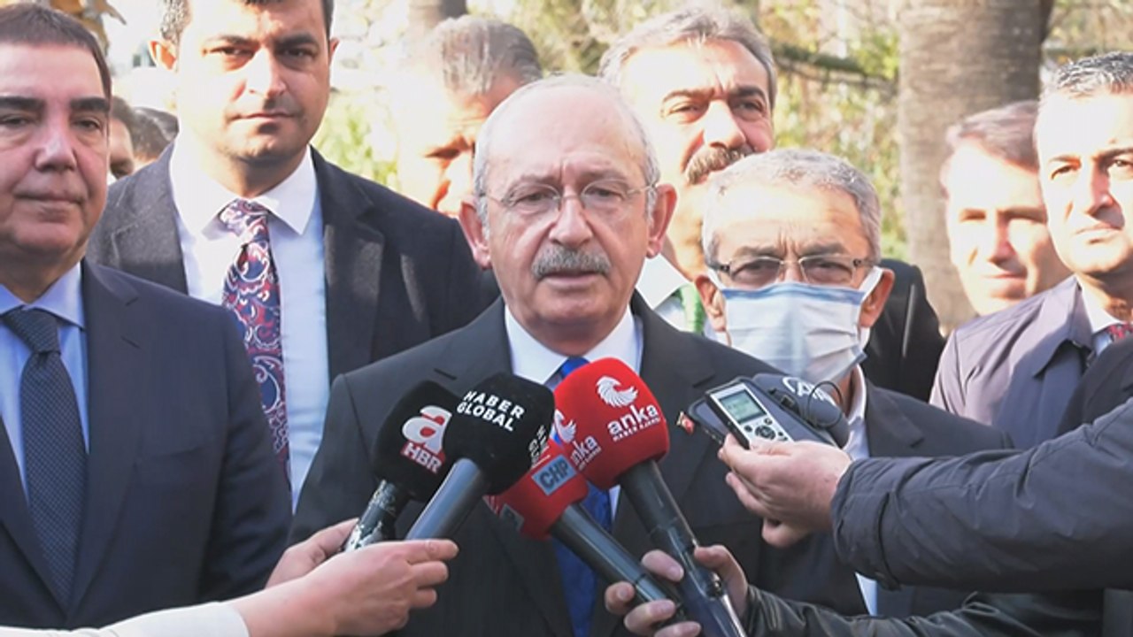 Kılıçdaroğlu, Adana'da basın mensuplarının sorularını yanıtladı