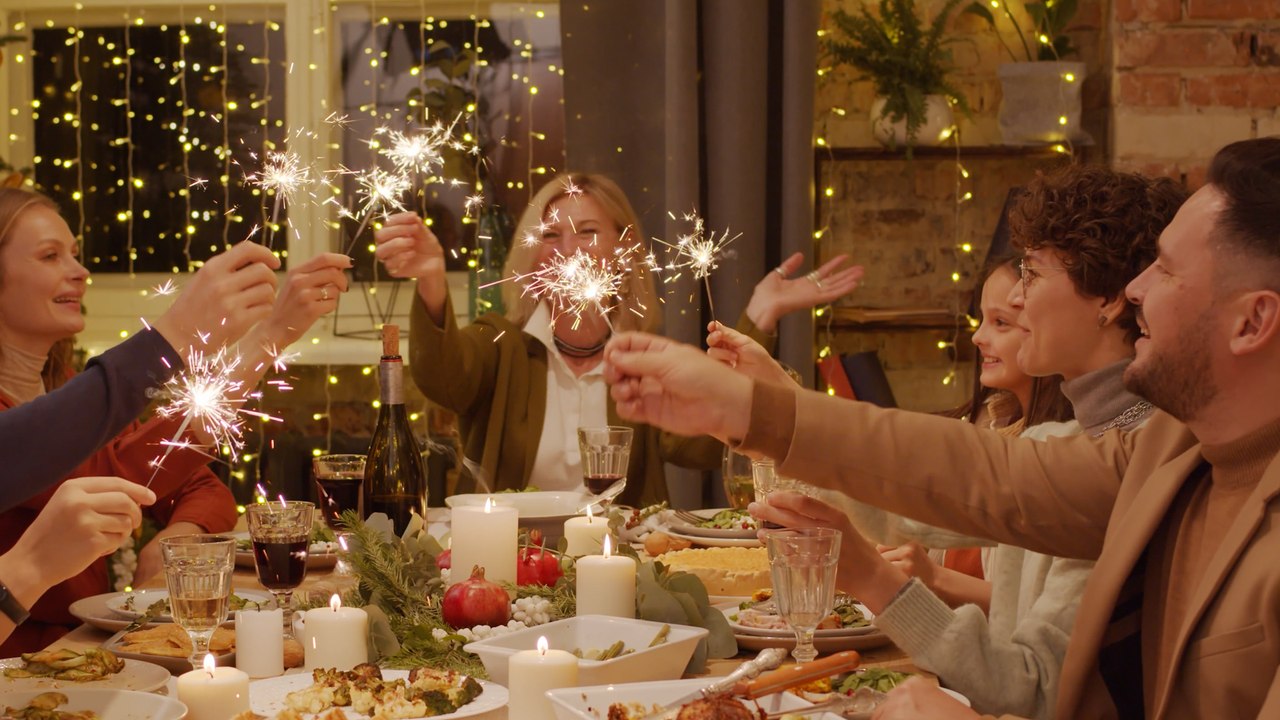 Comment passer un bon Noël aux côtés de « tonton raciste » et « cousin sexiste » ?
