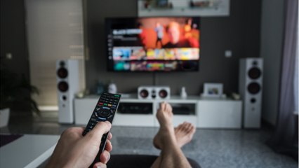 FEMME ACTUELLE - Pourquoi tous les horaires de prime time à la télévision vont-ils changer à la rentrée ?