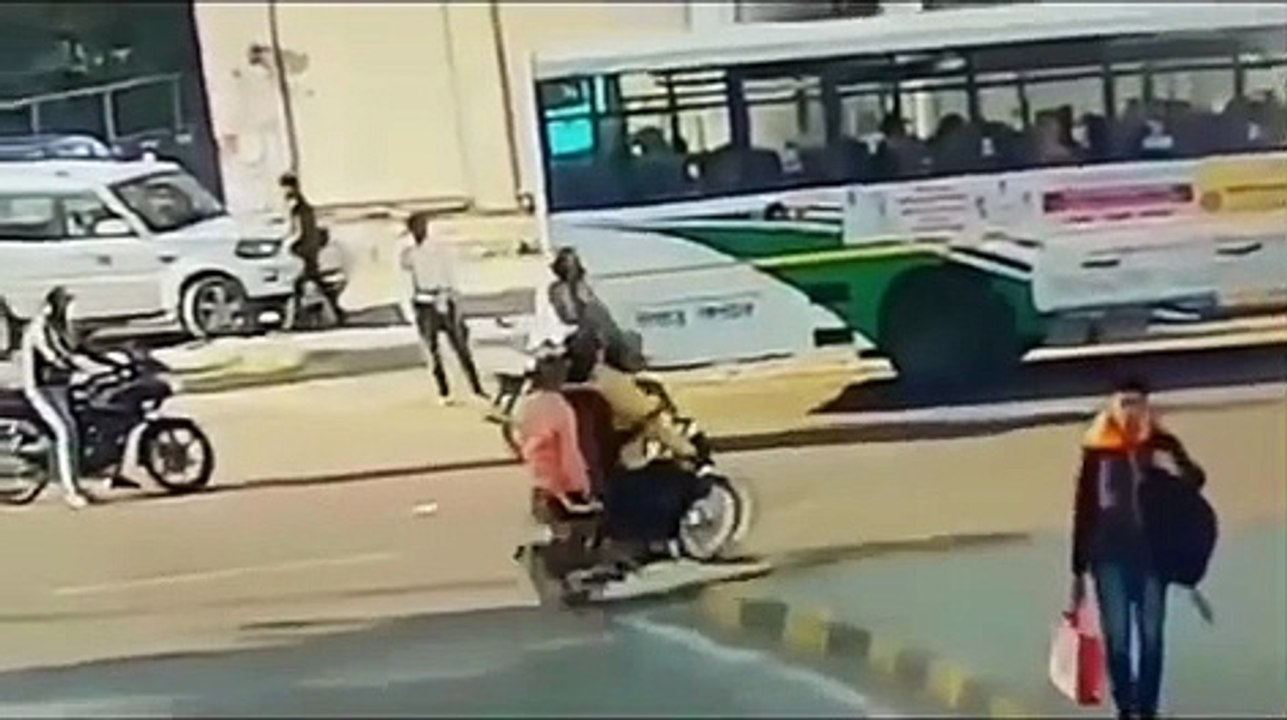 दोनों शूटरों के पास थी गन, ठीक नजदीक जाकर दोनों ने दागी थी गोलियां