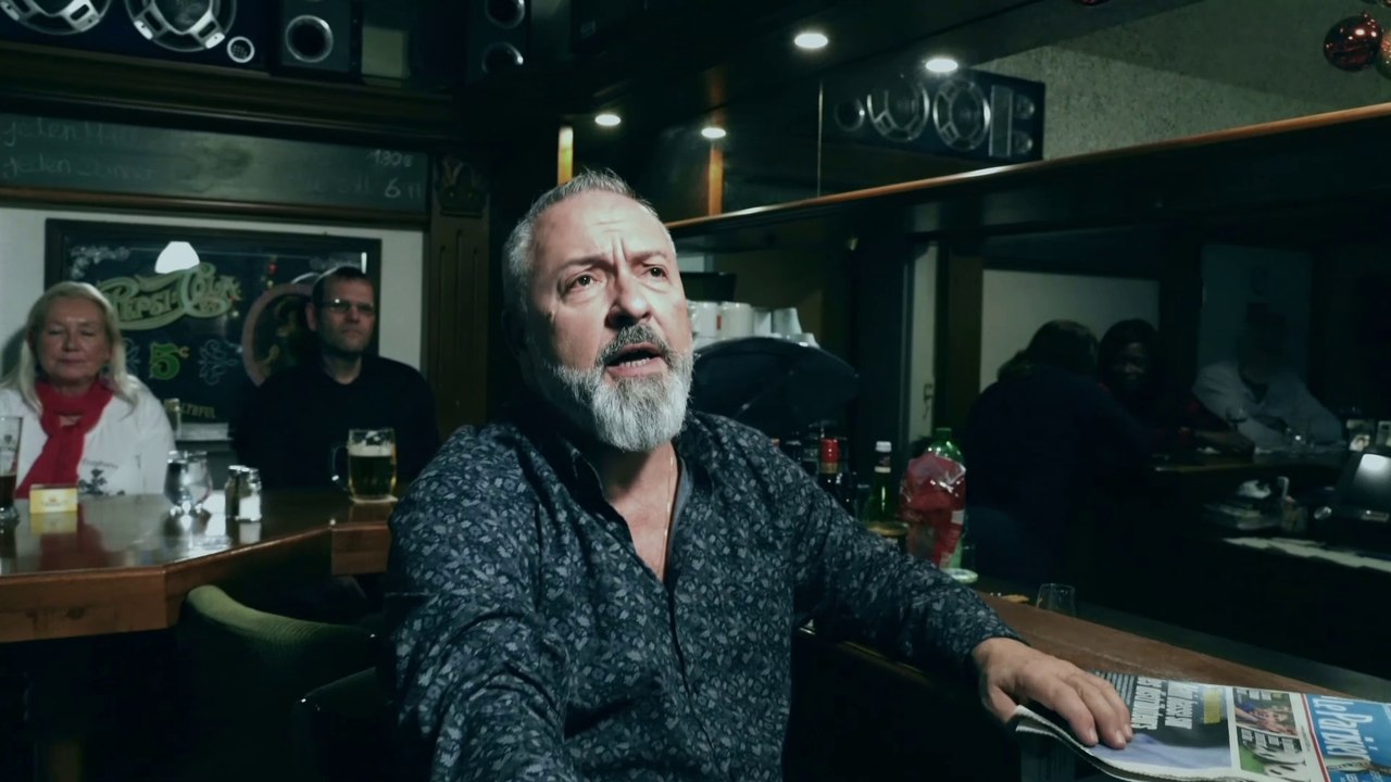 La rua Madrureira Café Flore