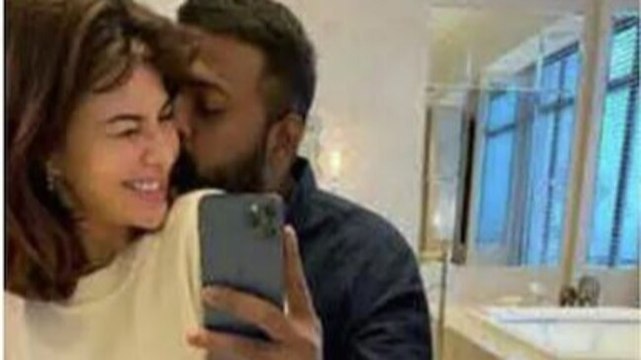 Conman Sukesh Chandrasekhar promised Hollywood film to Jacqueline Fernandez