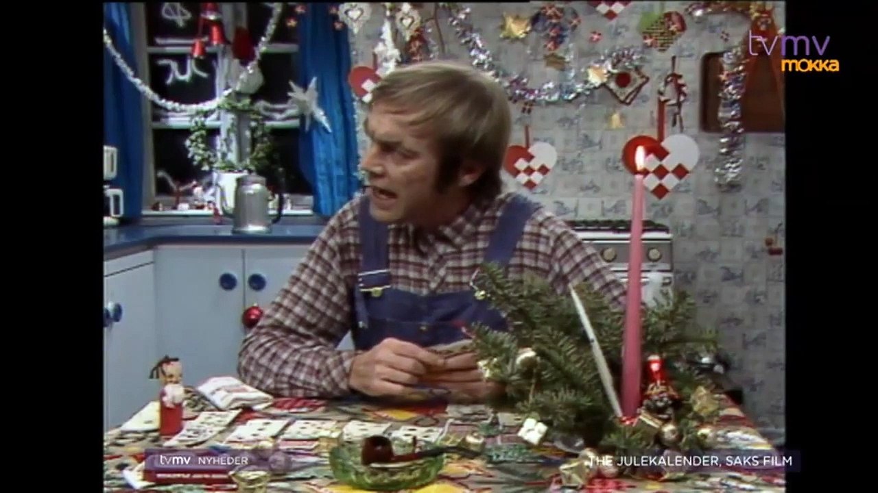 22.20 ~ Oluf og Gertruds møbler på museum | Bundsbæk Mølle | The Julekalender | 20-11-2014 | TV MIDTVEST @ TV2 Danmark