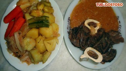 Cozido pernambucano de carne e pirão