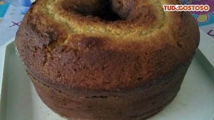 Bolo de fubá com iogurte