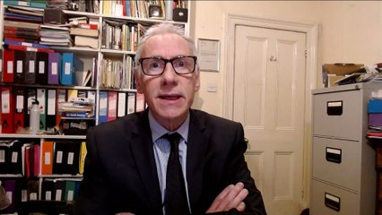 Омикрон предновогодний: ограничения возвращаются в Европу