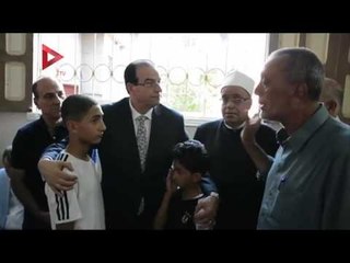 محافظ الدقهلية يعزي أسرة الشيخ رضا فرحات شهيد سيناء
