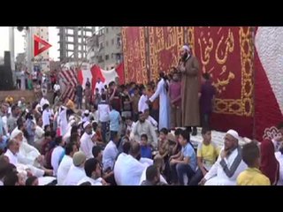 ساحة السلفيين في المنصورة تتزين بـ"البالونات" لاستقبال المصلي