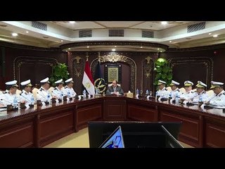 إجتماع وزير الداخلية مع السادة مساعدى الوزير وعدد من القيادات الأمنية المعنية