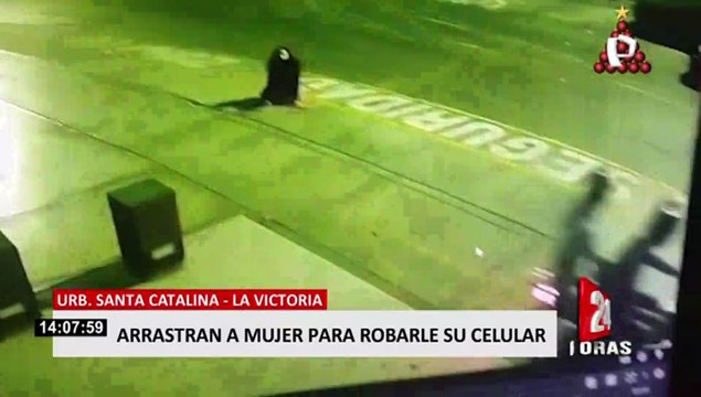 Santa Catalina: mujer cae luego de que delincuentes en moto le arrancaran su cartera
