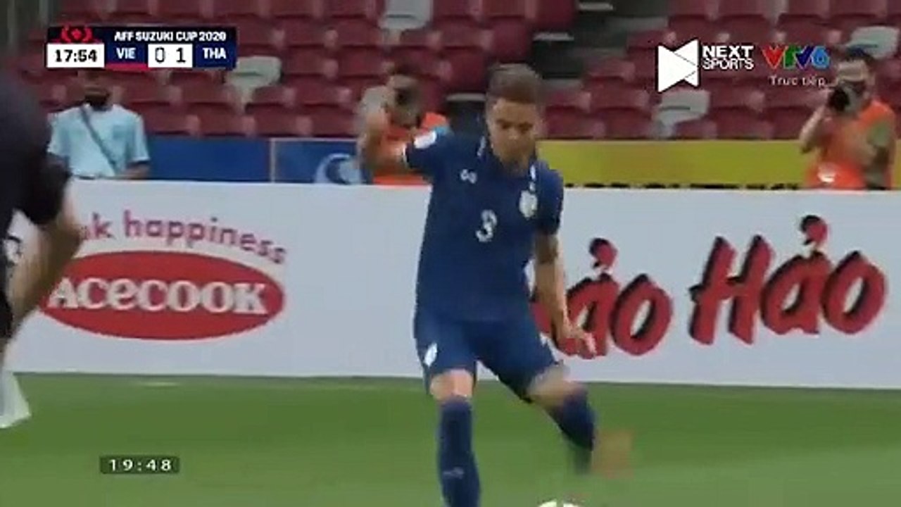 Vietnam-Tayland maçında "skandal" hakem hataları