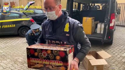 Grosseto - Mezza tonnellata di prodotti irregolari sequestrata da città e provincia (24.12.21)