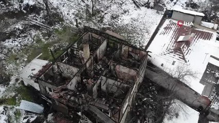 Yanan evin enkazındaki cesede 16 saat sonra ulaşıldı