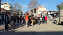 Bursa'da otomobilin çarptığı genç kız yaralandı