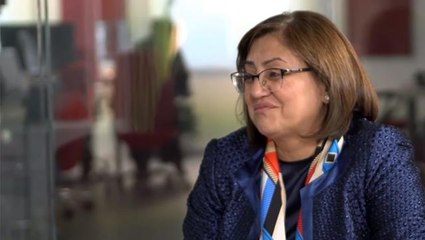 Fatma Şahin, sorulan soruyu yanıtlarken duygu dolu anlar yaşadı: Bazen gönlümü çok kırıyorlar