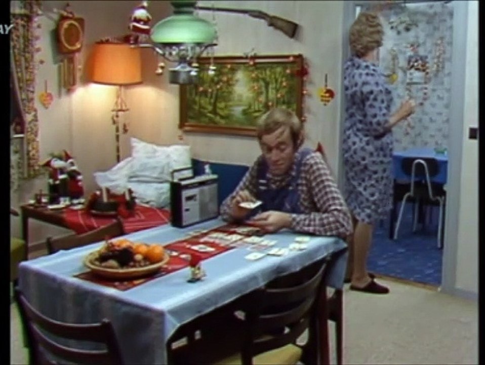 The Julekalender ~ 9 December ~ Dansk ~ 1991 ~ TV2 Play ~ TV2 Danmark