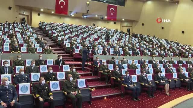 Son dakika haberi... Milli Savunma Bakanı Hulusi Akar: (Yunanistan'ın silahlanma çalışması) Birtakım ülkelerin teşvik ve tahrikleriyle kendilerince silahlanmak suretiyle...