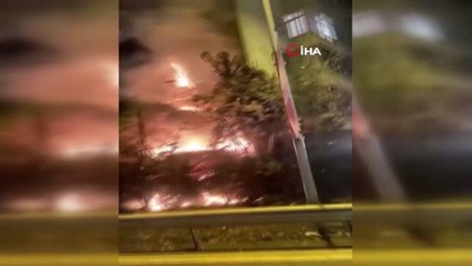 Şişli'de binanın dış cephesindeki reklam afişi alev alev yandı