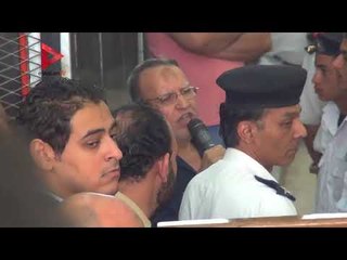 العريان يستنجد بمحامين أمريكان  كلهم أصدقائي