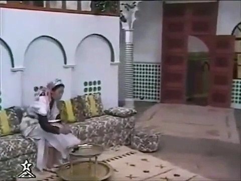 Moroccan theater Maître Azouz rtm المسرح المغربي - مقطع من مسرحية المعلم عزوز