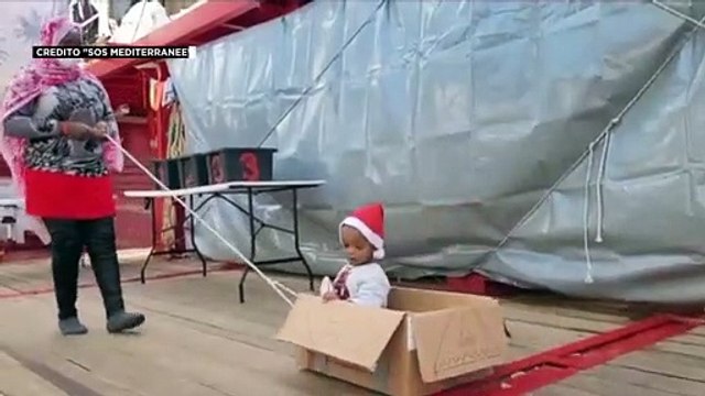 Pelo menos 27 mortos em naufrágios ao largo da Grécia na véspera de Natal