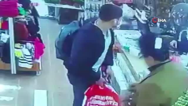 Bulduğu kredi kartı ile alışveriş yaptı, polise yakalandı