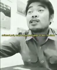 Dengarkan perkataan bapak guru ini jangan marai anaknya kalau nilai sekolah jelek