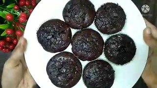 Eggless Double Chocolate Cupcakes Recipe | Moist Chocolate Cupcake Recipe |Christmas Special Recipe| How to make Chocolate Cupcake at home | cupcake recipe without oven | Best chocolate cupcake recipe | chocolate chip cupcakes |