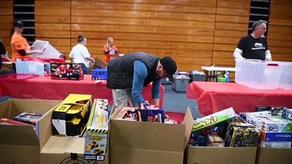 Подарки для пострадавших от торнадо в Кентукки