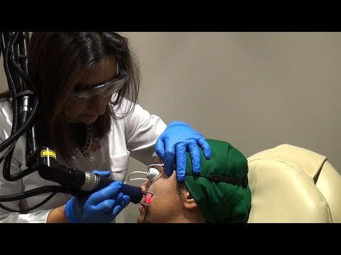 بدء اليوم المجاني من مبادرة العلاج بالليزر لغير القادرين