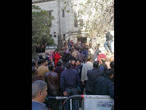 اشتباكات بالأيدي بين مؤيدي ومعارضي سامح عاشور في المحامين