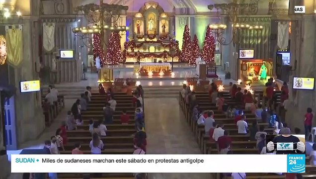 En medio de restricciones por el Covid-19, el mundo celebra la Navidad y el fin de año