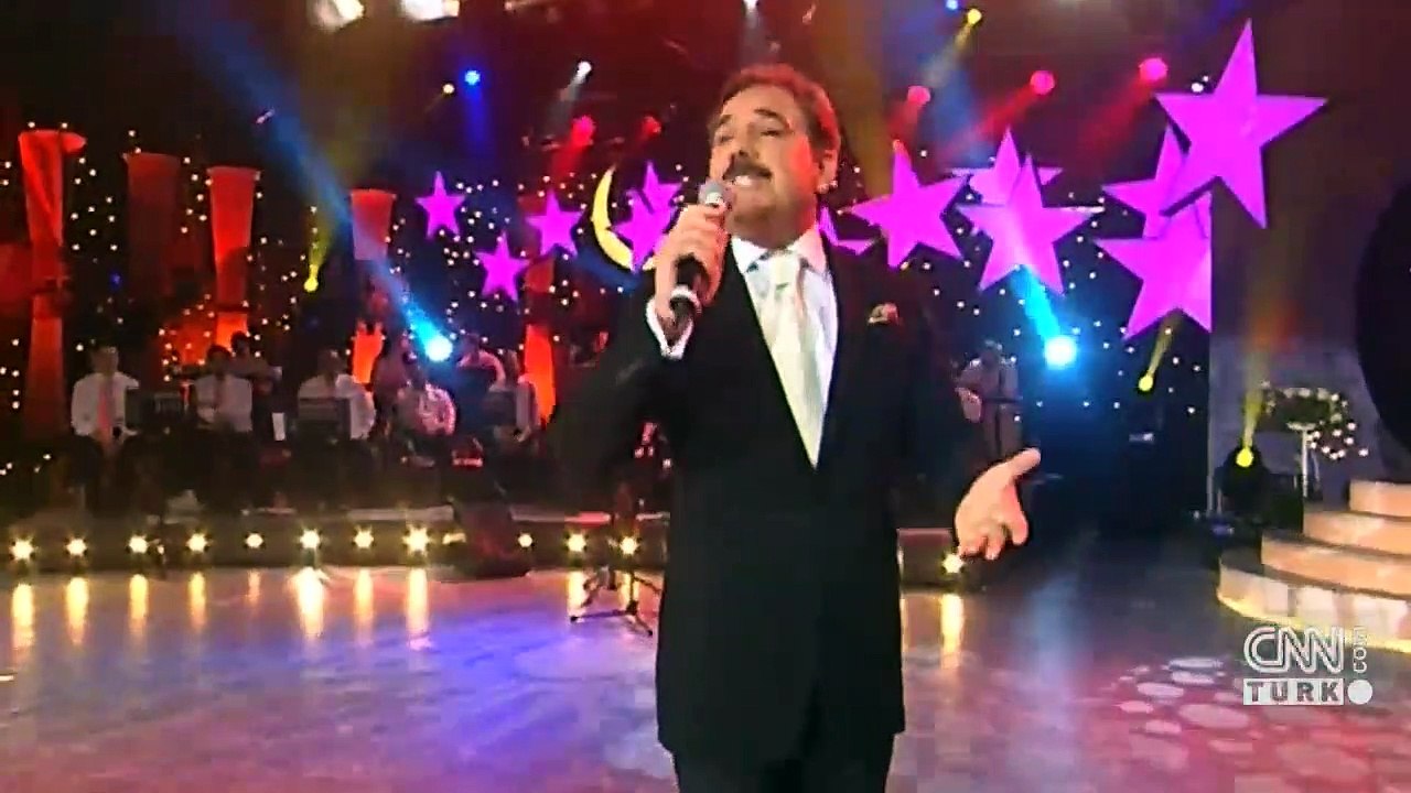 Faruk Tınaz, memleketi Adana'da toprağa verildi