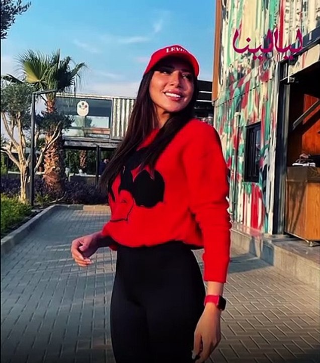 ساندي تتعرض لعملية سطو مسلح: كسروا زجاج سيارتي