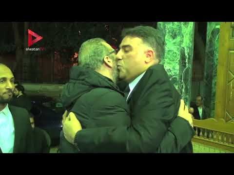 السقا وحلمي ومنير وكريم عبدالعزيز في عزاء والدة تامر حبيب