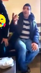 Zincir market çalışanlarından şarkı: Evde kızancıklar yorganları yer, aç karnına mı yatalım, söyle söyle?